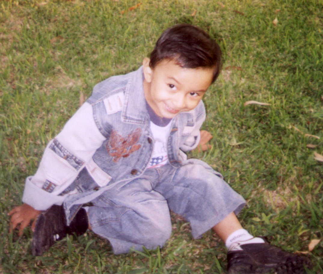 Mi amado hijo Jeffrey de 3 años...
Maribel  Loayza de Aranda
09 Jun 2007