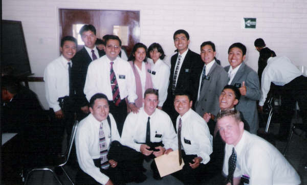 Recuerdo de la Zona Alameda, en un Conferencia Multizonas Varios Elderes Conocidos verdad?
Richard John Chamorro
27 Oct 2009