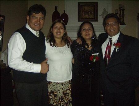 Contreras, Sánchez, Esposa de Farro, Farronay
Martin  Contreras
08 Feb 2010