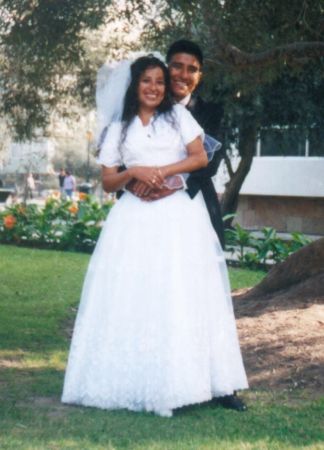 En lima en la plaza de los olivos
Luis Enrique  Jave Albildo
06 Feb 2006