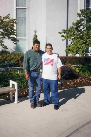 Con Moises Fernandez, American Ford, Utah
Carlos Enrique  Fuentes Murillo
28 Mar 2006