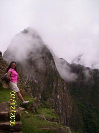 AQUI ESTOY EN UN CERRO AL LADO DEL HUAYNA PICCHU SE LLAMA EL HUSSUY PICCHU ESTA ENTRE MEDIO DE LOS DOS, LINDA FOTO, VERDAD ME LA TOMO MATILDE CORDOVA
YULIANA  ZORRILLA
30 Mar 2006