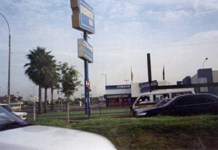 La Plaza San Miguel- Blockbuster, Bembos, Dunkin Donuts, etc.
Michael J. Goble
03 Jun 2001