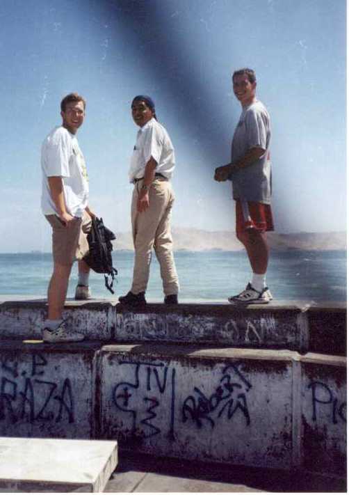 J. Eggett, J. Eavenson, Ivan Cruz  En La Punta de Callao 22 de Mar 99
Michael J. Goble
04 Jun 2001