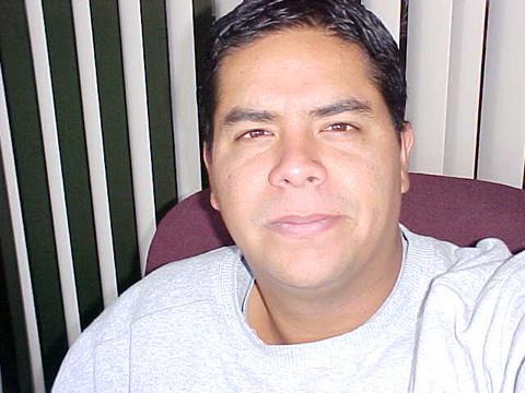 no he cambiado nada ehhhh, bueno  espero que los que me conoscan puedan escribir peeeeeeeee jajaja
Jose Manuel Davila
19 Jun 2004