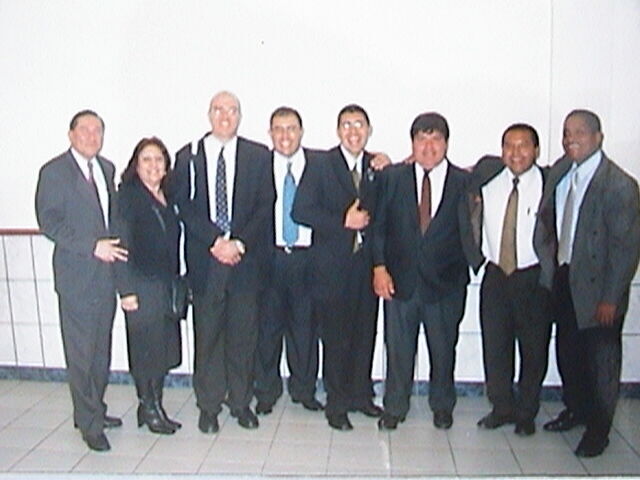 Pdte. Uceda, Hna. Ma. Isabel, Puccio, Godoy, Hurtado, Razzeto, Villena y Morales
Miguel Angel  Hurtado Beteta
07 Oct 2005