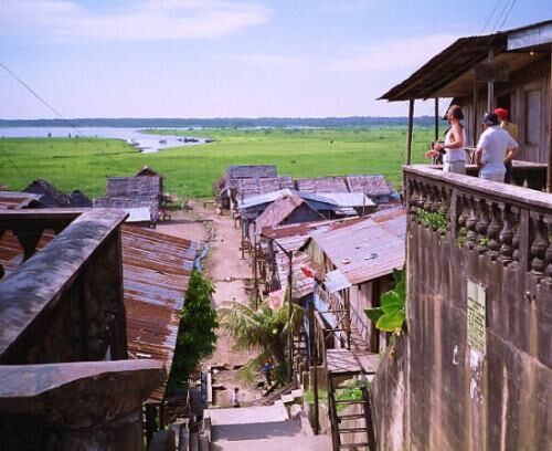 y esos lugares donde soliamos caminar en iquitos
Boris Paul Meneses Morales
06 Sep 2006