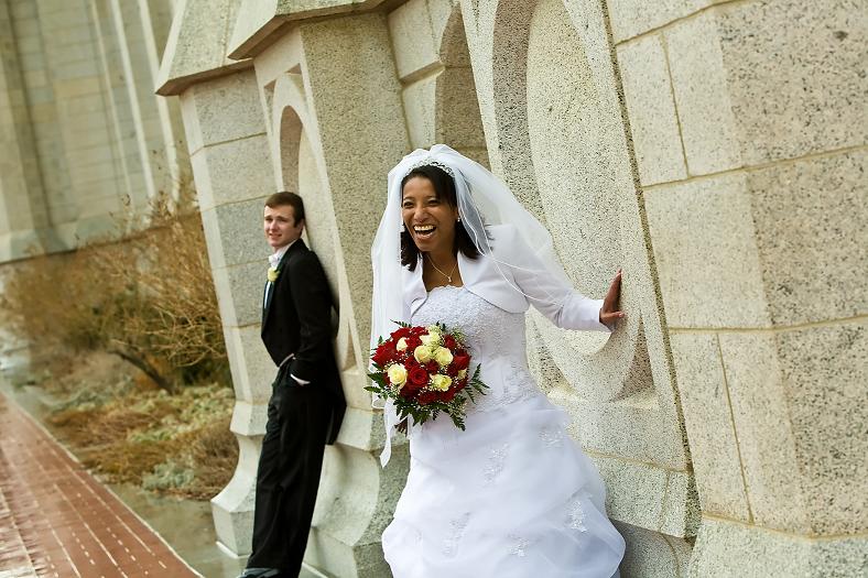 Al lado del templo
Liliana Raquel Puma Dilts
21 Mar 2008