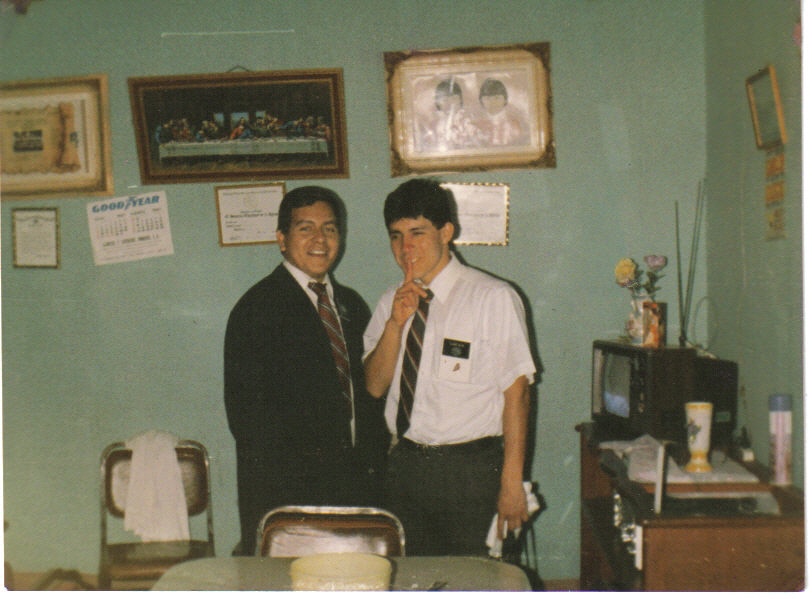 Aqui estamos en la zona San Juan con Elder Alva como Lider de Zona
Elmo Jose Mostacero Huaylla
18 Jul 2005