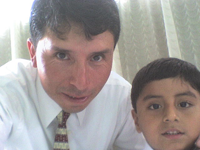 Una fotos con mis dos hijos Joseph y Dámaris.
Roy Robert Vasquez Tapia
31 Dec 2007