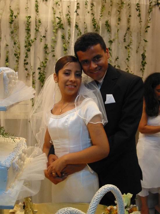 La fiesta
Harold  Gonzales
22 Oct 2008