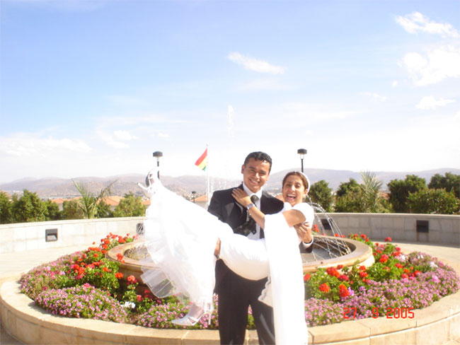 En el Templo de Cochabamba Bolivia
Harold  Gonzales
22 Oct 2008