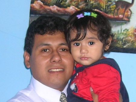 Estamos aqui en casa de mis padres
Jony Enrique Piminchumo
15 Apr 2007
