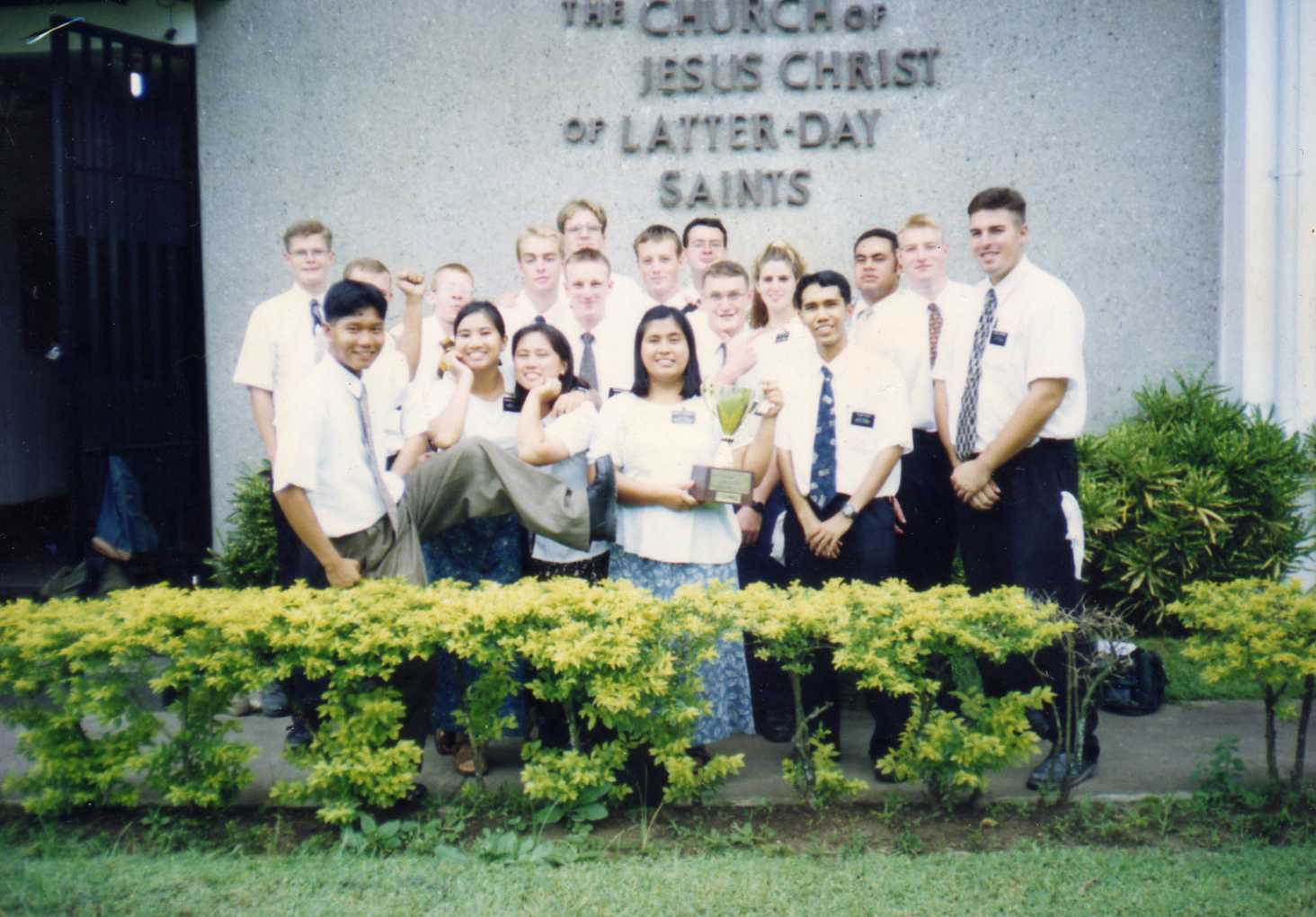La Carlota Zone got Celestial Zone award (June 1999). We worked hard and we deserved it!
Elgin Ausejo Topacio
16 Jun 2007
