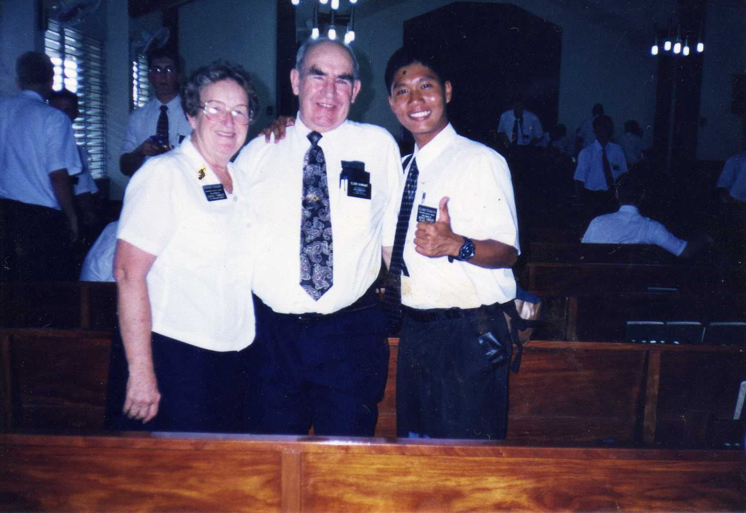 The Durrants and E. Topacio after the talks of Elders dallin h. and Merill Oaks (February 2000)
Elgin Ausejo Topacio
16 Jun 2007