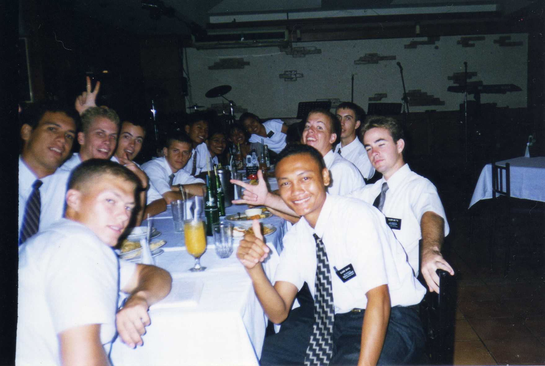 Yeah, baby... this is life....
Elgin Ausejo Topacio
13 Jul 2007