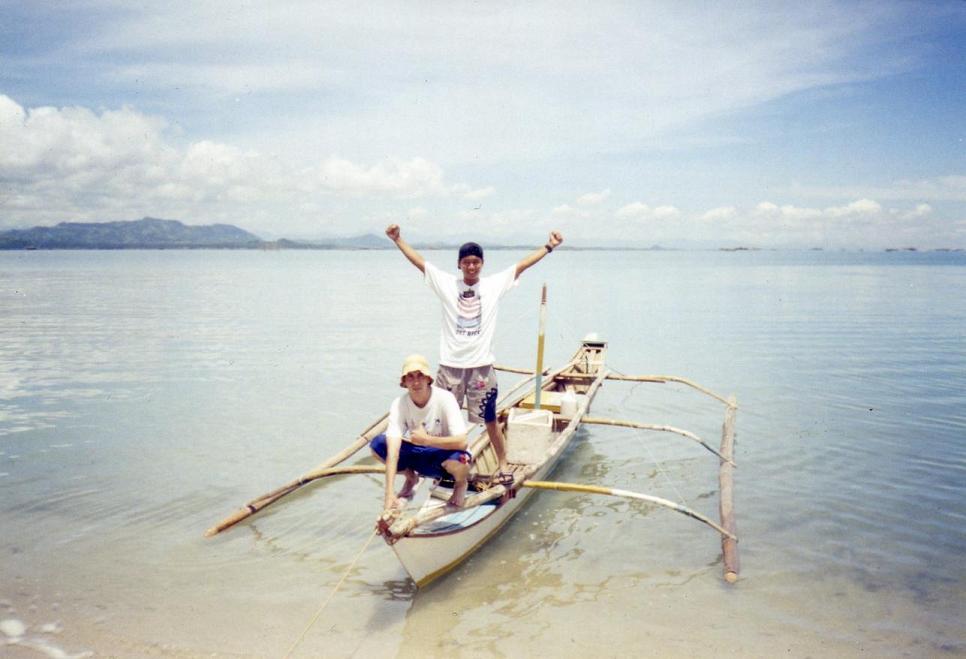 Elder Scott and Topacio
Elgin Ausejo Topacio
01 Aug 2007