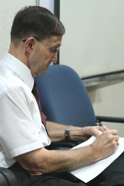 Pres. Smith
Elgin Ausejo Topacio
18 Apr 2008