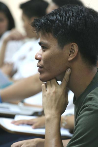 Dela Cruz
Elgin Ausejo Topacio
18 Apr 2008