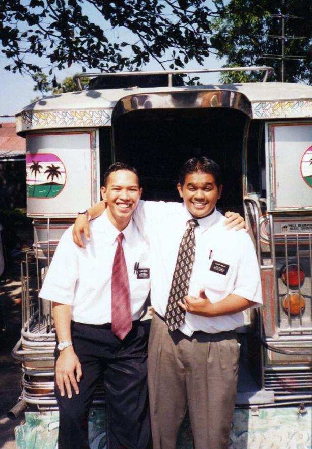 After 19 days in the MTC and Almost 2days in the Mission Home, I finally met my trainor and had my first transfers!
Eric Caisido Belen
01 Dec 2007