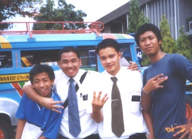 F4 ng San Fernando La Union
George Ordonez Lim
18 May 2006