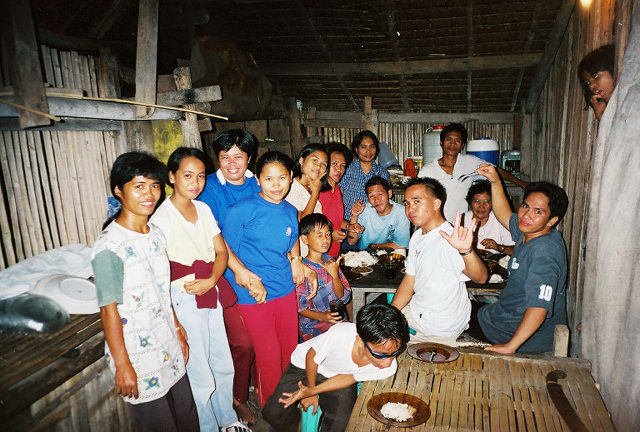 Dinner after P-Day with the members
Joshua A. Hunt
17 Nov 2006