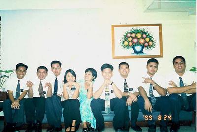 Elder Abejar, Elder Vergano, Elder Cumagun, Sister Manalo, Sister Madduma, Elder Babida, Elder Madrid, Elder Asuao, Elder Fano
Kenmark  Asuao
22 Nov 2006