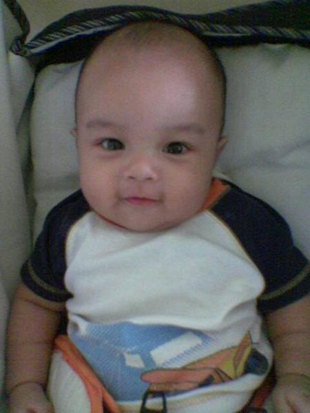 Cute lil Elder Pono boy
Irwin Jay Zamora Pono
05 Oct 2007