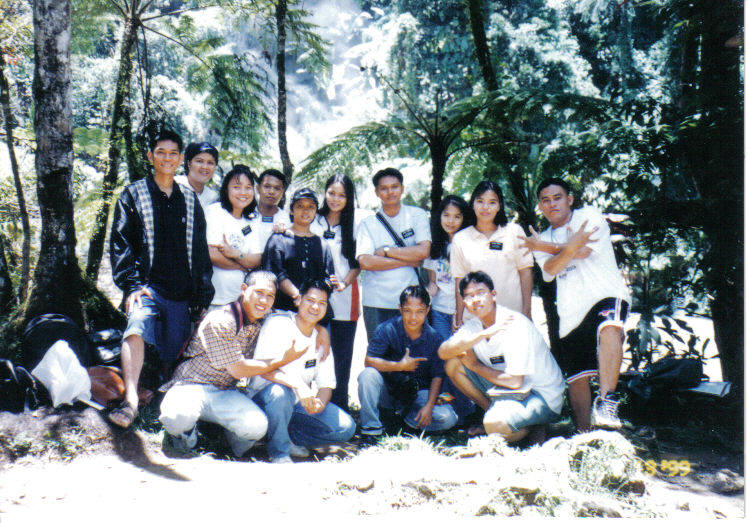 L-R: E. GIMARINO, SIS. LABRADOR, SIS. BRIONES, E. QUINTOS, SIS. PAGARAGAN, SIS. QUINONES, E. TABIGUE, SIS. TABAYAY, SIS. CEREZO, E. DESTACAMENTO, E. GONZALES, E. ABAO, E. DIESMANOS, E. FINEZ
Rutchel Minerva Puckett
19 Aug 2005