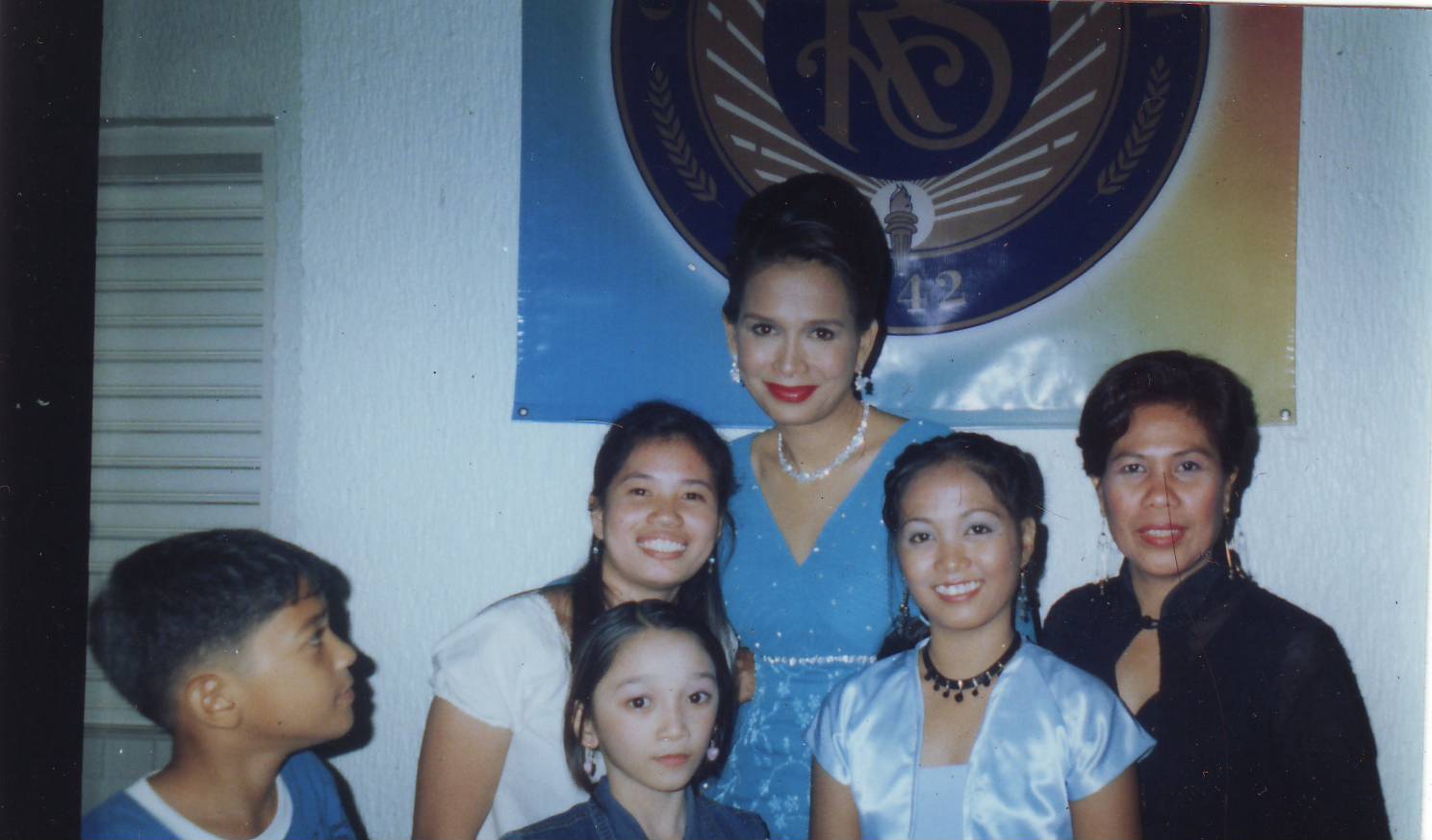 Makati Stake RS fashion show!
With Ms. Melanie Marquez! Fabulous!
Luis Bonagua Ramilo
28 Dec 2005