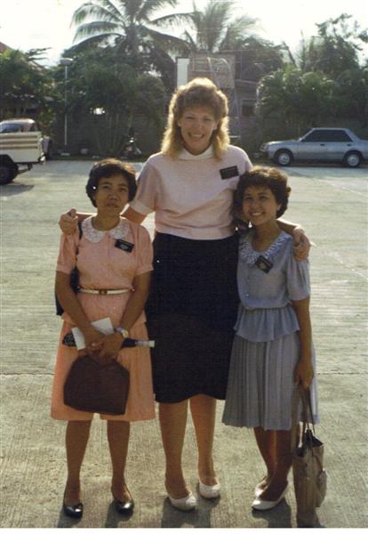 Missionary Sisters - Davao City (Jun-Jul 1985).
Sister Jackson in the middle
Andre'  Mariner
18 Feb 2006