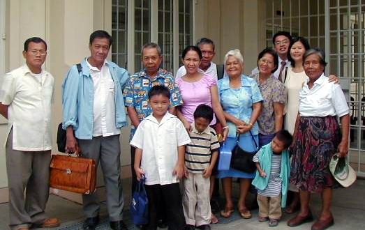 Reunion with Agdao Saints
Gloria Canlas Fajardo
14 Dec 2006