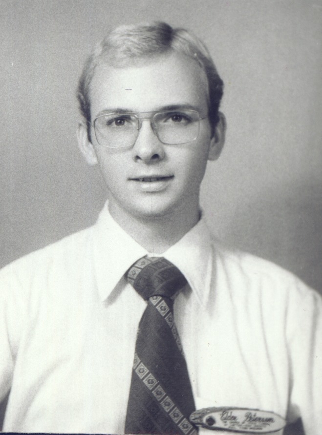 This photo was taken in Danao City in 1977
Kirk K. Peterson
26 May 2009