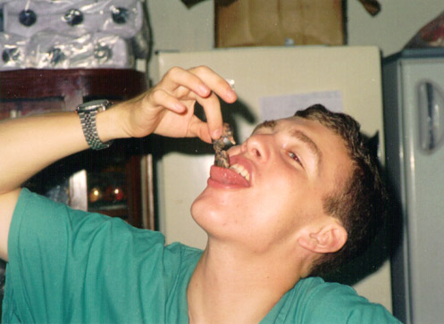 Elder Crandall Eats Balut (1994)
Joel Longhurst & Matthew Blake
16 Oct 2003