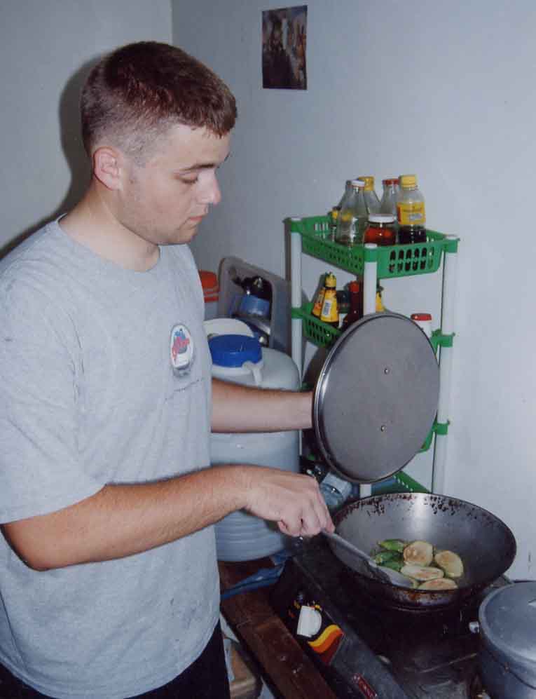 Frying Eggplant (Josh Gleason)
Joel Longhurst & Matthew Blake
17 Oct 2003