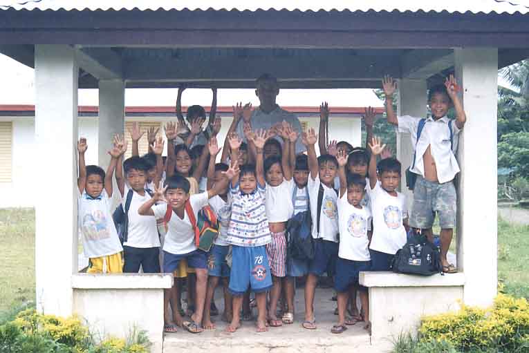 Elder Gleason & Catabban Kids
Joel Longhurst & Matthew Blake
22 Oct 2003