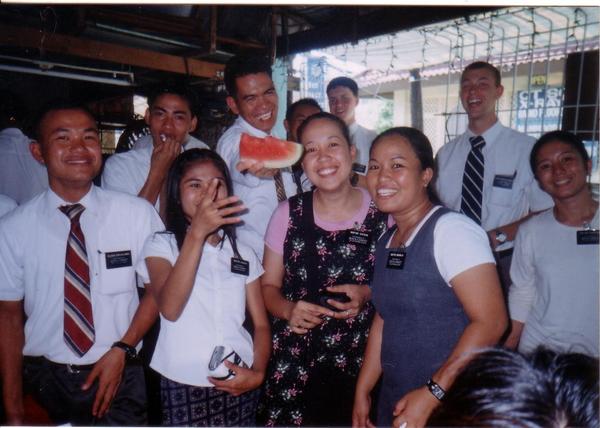 this was taken last January 1, 2006 sa bahay nina pres. and sis. daquioag
Brigette Ortiz Miguela
31 Jul 2006
