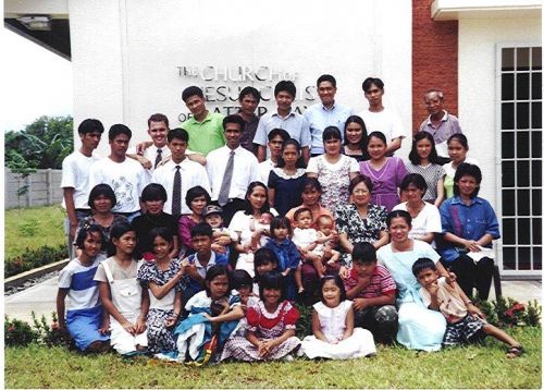 Bayto Chapel & Members - April 1999
Elder Beck is pictured third from the left, second row. 

Other Names Unknown.  If you can help identify this photo, please contact the webmaster.
Grant McChesney
19 Aug 2001