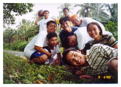 Borongan zone activity--Disneyland!
Glorina G. Salayog
22 Dec 2002