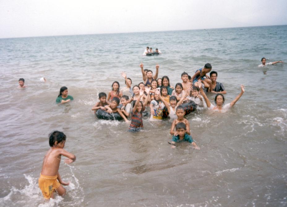 This is such fun
Reginald Aristorenas Co
24 Nov 2004