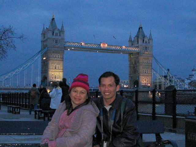 Jessie and Helen injoying visit in London
Jessie Somoray
05 Mar 2005