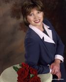 Wendy Hall (Petersen) Alumni Photo