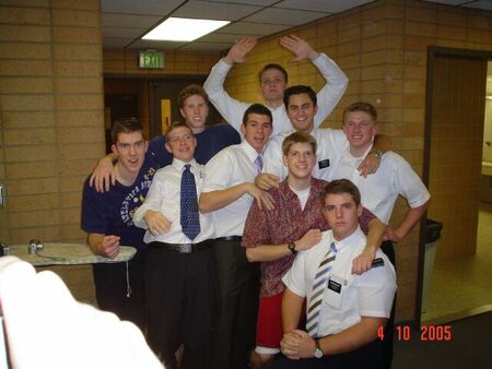 Elder Swain with other elders at the MTC in Provo
Linda Whitefield
04 Jan 2006