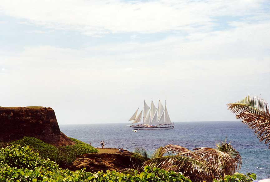 Tall Ship leaving Old San Juan
Matthew Sherman Thorum
11 Apr 2003