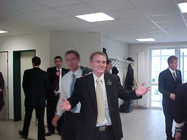 Fantoma Luci - Smuci
Alecu Becu
14 Nov 2004