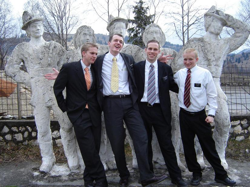 Fantastic 4..
Cei 4 fantastici .. E.Adams,walker,Counbren si Jerome..
Ania Popa
16 May 2006