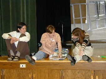 Michelle, Carey Lyn and Randy Booth's wife in deep discussion
Brandon Kirkbride Jensen
10 Apr 2001