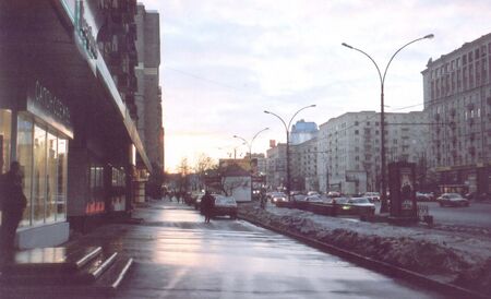 In an early fall evening in west Moscow
Joseph Michael Glotzbach
21 Feb 2003