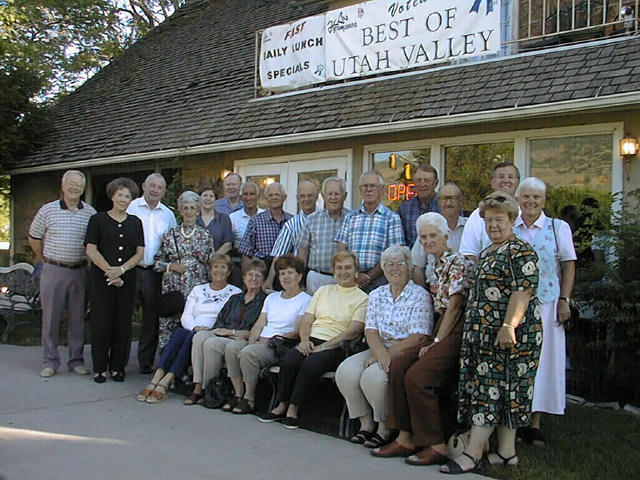 Standing left to right: Wilford Stay,Da Nece Watts, Kent & Betty Broadhead, Pat & David Tanner, Wallace Lynn, Albert Liston, Claron Spencer, Jerry Watts, Rex Maughn, Richard Wells, Ken Rigby, Larry & Barbara Murdock, Ann Rigby     Sitting left to right: N
Betty D. Broadhead
10 Sep 2001