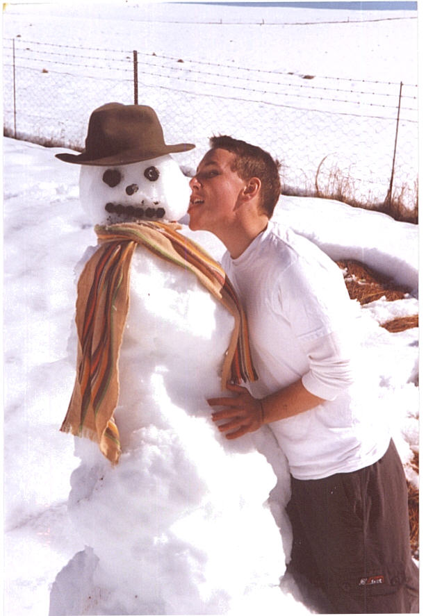 Don't know if he got his tongue stuck or not.  22 Jul 2002
Rusty  Walker
24 Sep 2002